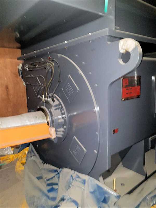 Unused Sandvik Model Cg850 61 X 106 Gyratory Crusher, 800 Kw Motor)